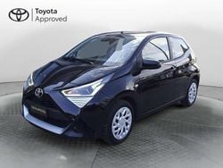 Grigio Usata 2021 Toyota Aygo Connect Style Due volumi | 12.900 € (Buon prezzo)