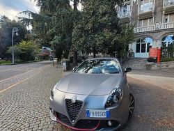 Grigio Usata 2017 Alfa Romeo Giulietta Veloce Due volumi | 18.999 € (Buon prezzo)