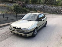 Marrone Usata 1995 Lancia Delta Due volumi | 11.000 €