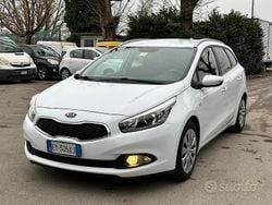 Bianco Usata 2015 Kia Ceed Due volumi | 4999 € (Ottimo prezzo)