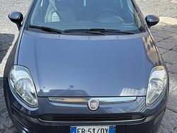 Usata 2010 Fiat Punto Evo Due volumi | 2850 € (Buon prezzo)