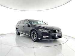 Nero Usata 2020 VW Passat Executive Station wagon | 21.890 € (Molto cara)