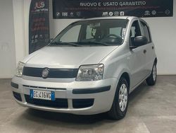 Argento Usata 2010 Fiat Panda Tre volumi | 3790 € (Buon prezzo)
