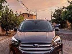 Grigio Usata 2018 Ford Kuga SUV | 15.000 € (Cara)