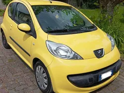 Usata 2007 Peugeot 107 Due volumi | 2990 € (Ottimo prezzo)
