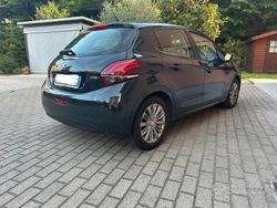 Blu Usata 2016 Peugeot 208 Access Due volumi | 9000 € (Cara)