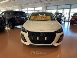 Bianco Nuova 2025 Peugeot 208 Style Due volumi | 18.850 € (Ottimo prezzo)