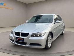 Argento Usata 2008 BMW 318 Tre volumi | 6990 € (Ottimo prezzo)