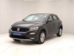 Grigio Usata 2020 VW T-Roc Style SUV | 19.900 € (Cara)