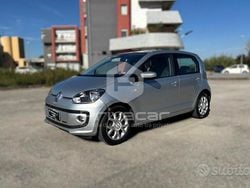 Grigio Usata 2016 VW up! high up! Due volumi | 9200 € (Buon prezzo)
