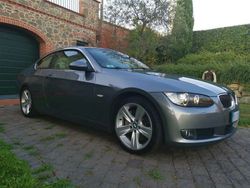Grigio Usata 2008 BMW 330 Comfort Edition Coupé | 16.800 € (Buon prezzo)