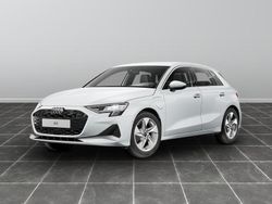 Bianco Nuova 2025 Audi A3 Advanced Tre volumi | 42.900 € (Cara)