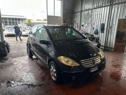 Nero Usata 2008 Mercedes A180 Avantgarde Coupé | 1500 € (Ottimo prezzo)
