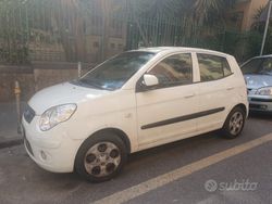 Bianco Usata 2009 Kia Picanto Due volumi | 2400 € (Ottimo prezzo)