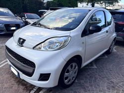 Bianco(met.) Usata 2012 Peugeot 107 Active Due volumi | 4800 € (Cara)