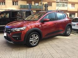 Rosso Usata 2022 Dacia Sandero Comfort Tre volumi | 10.800 € (Ottimo prezzo)