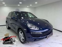 Blu/azzurro Usata 2013 Porsche Cayenne SUV | 19.900 € (Super prezzo)