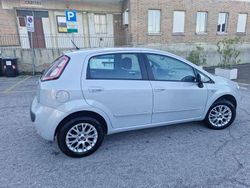 Usata 2012 Fiat Grande Punto Due volumi | 4900 € (Cara)