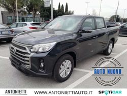 Grigio scuro Nuova 2025 Ssangyong (KGM) Rexton SUV | 28.900 € (Molto cara)