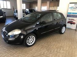 Nero Usata 2010 Fiat Punto Evo Dynamic Due volumi | 2400 € (Buon prezzo)