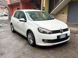 Bianco Usata 2012 VW Golf Tre volumi | 4990 € (Ottimo prezzo)