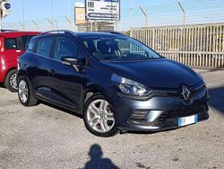 Grigio scuro Usata 2018 Renault Clio GrandTour Zen Station wagon | 8000 € (Buon prezzo)
