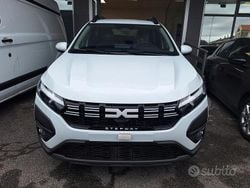 Bianco Nuova 2025 Dacia Sandero Expression Tre volumi | 16.400 € (Buon prezzo)