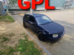Usata 2003 VW Golf IV Coupé | 1600 € (Buon prezzo)
