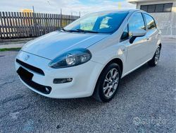 Bianco Usata 2014 Fiat Punto Street Tre volumi | 5900 € (Buon prezzo)
