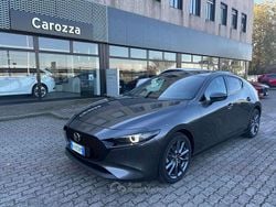 Machine grey Nuova 2025 Mazda 3 Exclusive-Line Tre volumi | 30.600 € (Buon prezzo)
