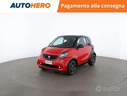Rosso Usata 2015 Smart ForTwo Coupé Due volumi | 13.199 € (Buon prezzo)