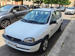 Bianco Usata 1998 Opel Corsa Due volumi | 800 € (Buon prezzo)