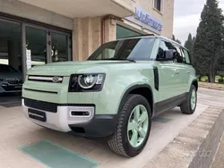 Verde Usata 2024 Land Rover Defender 75th Limited Edition SUV | 79.900 € (Ottimo prezzo)