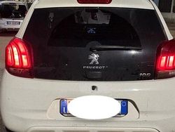 Bianco Usata 2016 Peugeot 108 Tre volumi | 6000 €