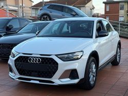 Bianco Nuova 2025 Audi A1 Business Due volumi | 29.600 € (Buon prezzo)