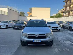 Grigio Usata 2012 Dacia Duster Lauréate SUV | 2499 € (Super prezzo)