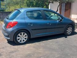 Usata 2007 Peugeot 207 Due volumi | 1500 € (Buon prezzo)