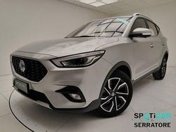 Argento Usata 2025 MG ZS Luxury SUV | 16.986 € (Buon prezzo)