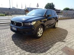 Nero Usata 2021 Volvo XC40 Momentum SUV | 19.500 € (Buon prezzo)