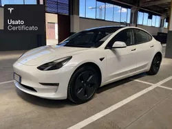 Pearl white multicoat Usata 2021 Tesla Model 3 Long Range Tre volumi | 30.000 € (Buon prezzo)