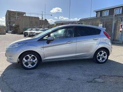 Other Usata 2012 Ford Fiesta Tre volumi | 5500 € (Buon prezzo)