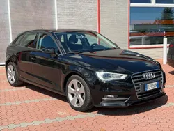 Nero Usata 2016 Audi A3 Ambition Tre volumi | 12.900 € (Buon prezzo)