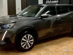 Grigio Usata 2021 Peugeot 2008 Active SUV | 16.900 € (Molto cara)