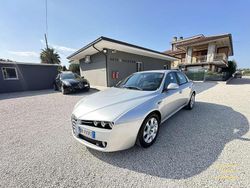 Argento Usata 2006 Alfa Romeo 159 Tre volumi | 6500 € (Molto cara)