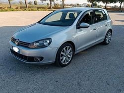 Grigio Usata 2010 VW Golf VI Tre volumi | 4900 € (Super prezzo)