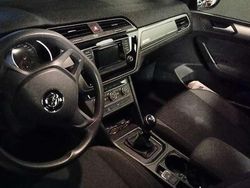 Grigio Usata 2017 VW Touran Executive Monovolume | 15.500 € (Super prezzo)