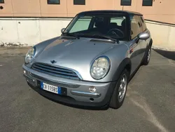 Argento Usata 2005 Mini Cooper Due volumi | 4500 € (Buon prezzo)