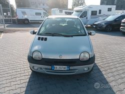 Usata 2001 Renault Twingo Due volumi | 2200 € (Buon prezzo)