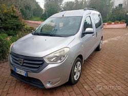 Grigio Usata 2014 Dacia Dokker Monovolume | 8900 € (Buon prezzo)