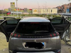 Grigio Usata 2023 Peugeot 2008 Allure SUV | 18.000 € (Buon prezzo)